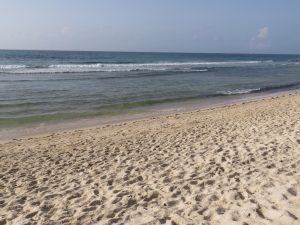 Badeurlaub im Tiwi Beach Resort - der Strand